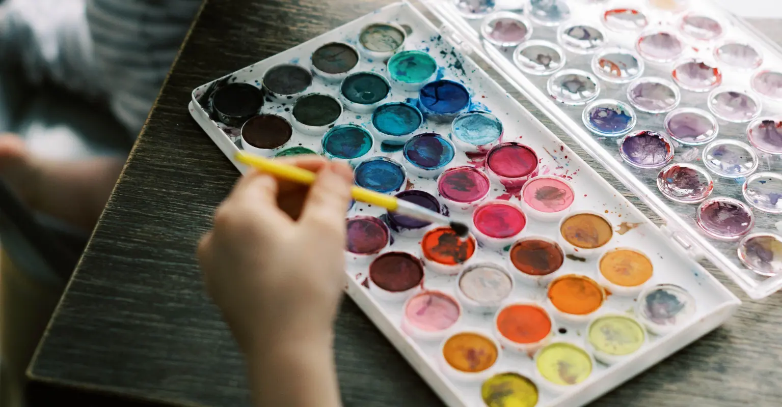 Teacher tells girl, 6, her painting is 'wrong' - but people online seriously disagreed