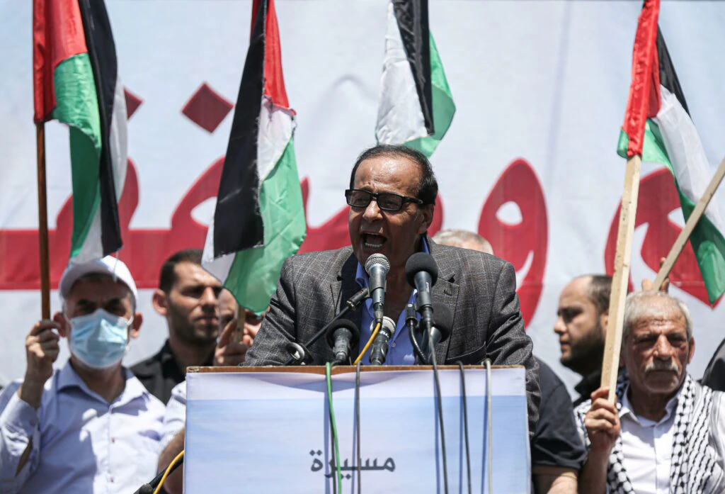 size-large wp-image-1263108228