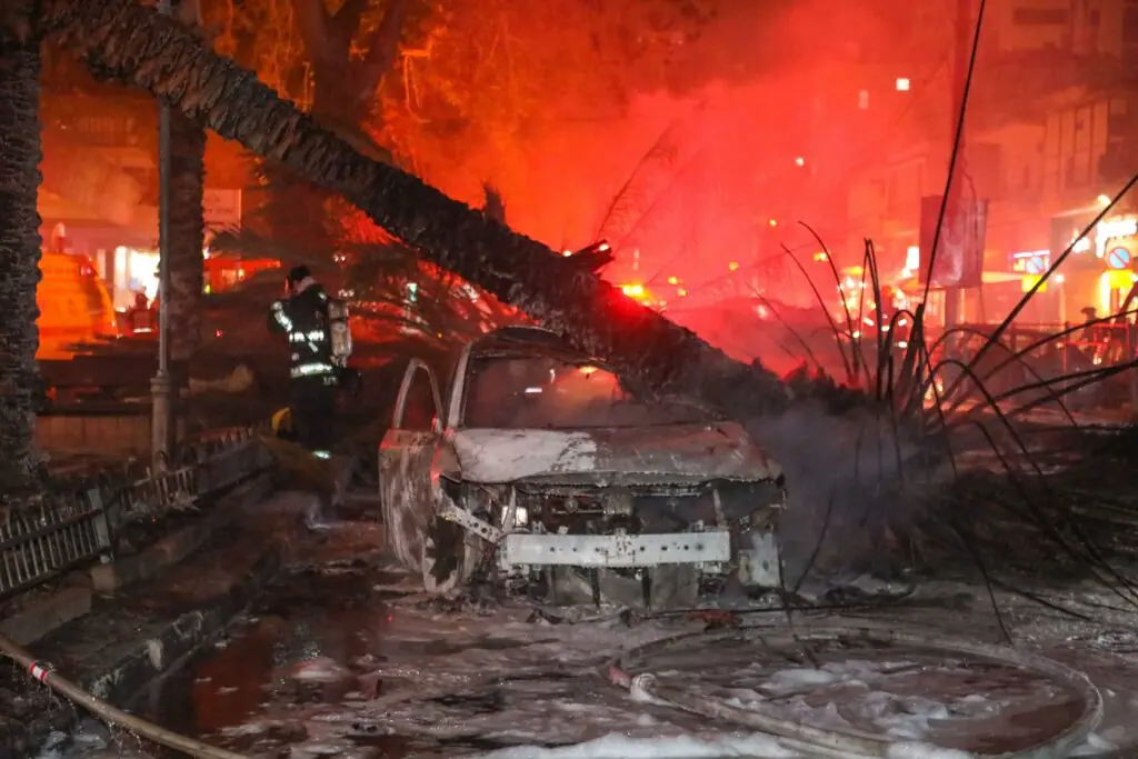 size-large wp-image-1263107475