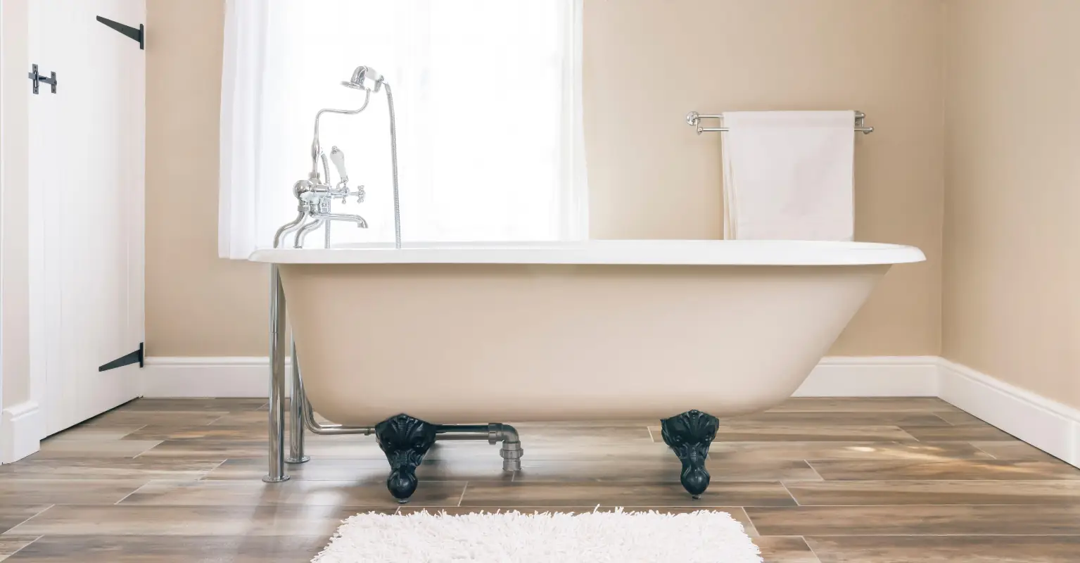 People cannot agree on whether sharing bath water with family is ever OK