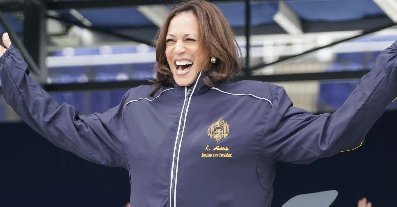Vice President Kamala Harris becomes the first woman in history to deliver US Naval Academy commencement speech