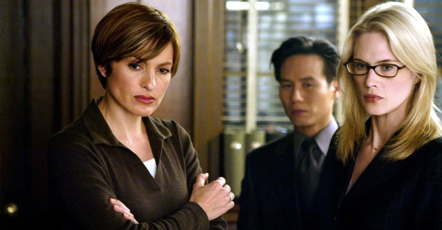 Girl, 11, who evaded kidnapper using 'Law & Order SVU' tactic praised by star Mariska Hargitay
