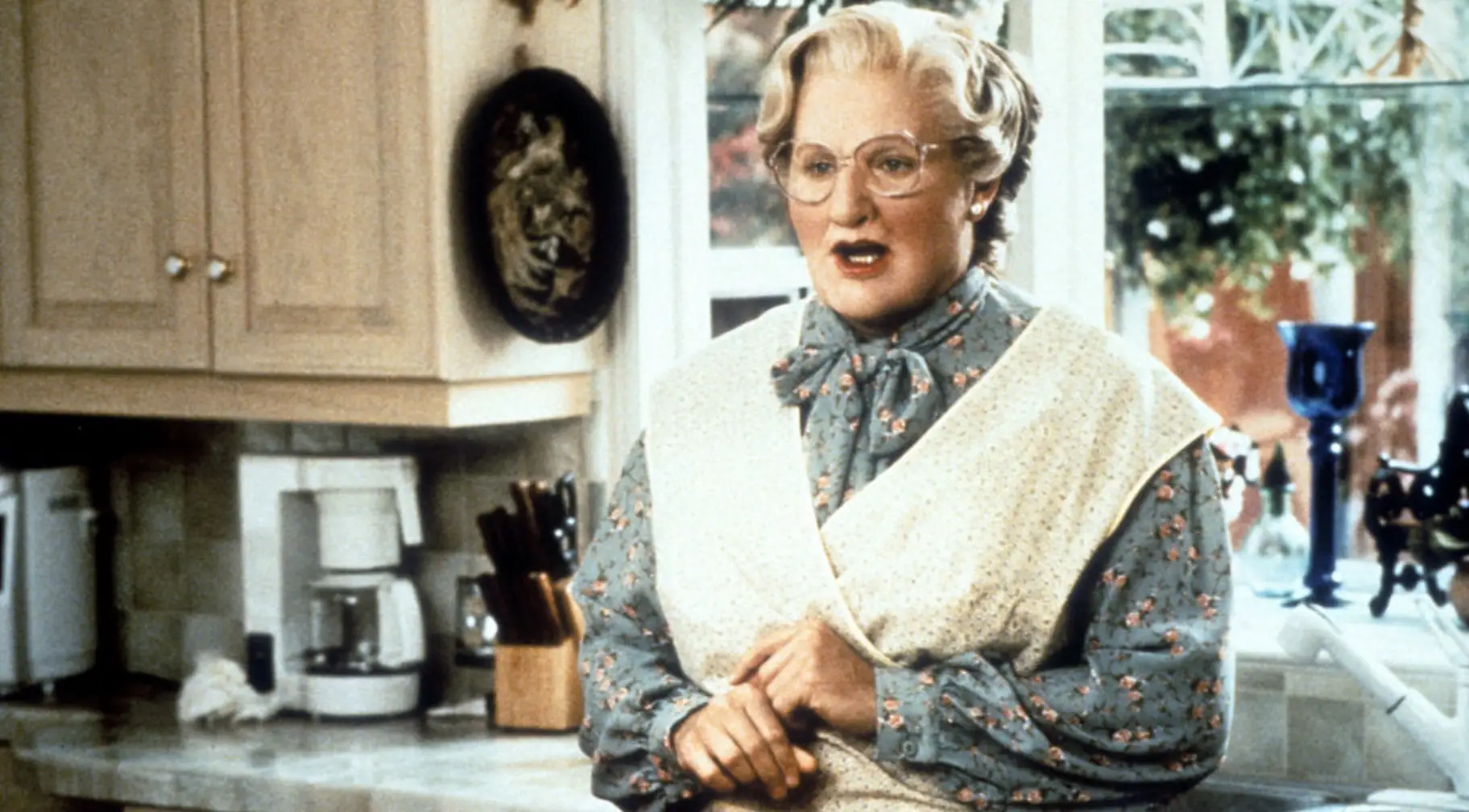 'Mrs. Doubtfire' child star's hilarious response after article asks 'what happened' to her