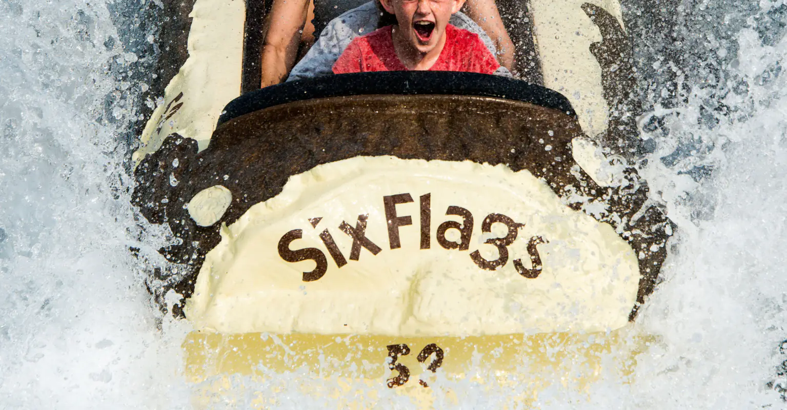 Theme park responds after mom says she was 'body-shamed' because her shorts were too short