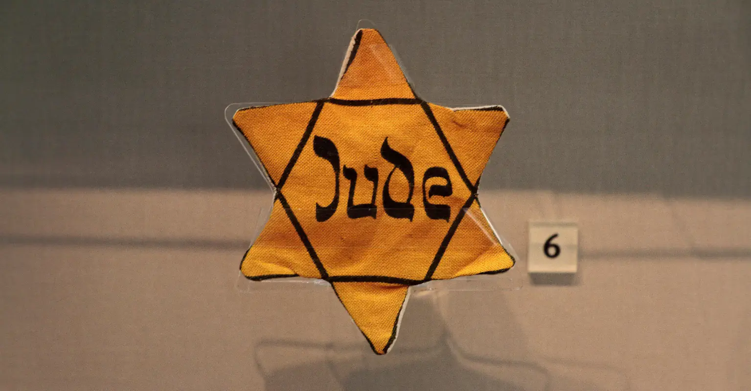 Nashville store under fire for selling 'Not Vaccinated' badges resembling those worn by Jews in Holocaust