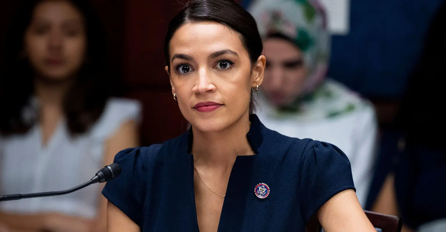 Alexandria Ocasio-Cortez expertly responds to Marjorie Taylor Greene calling her a 'little communist'