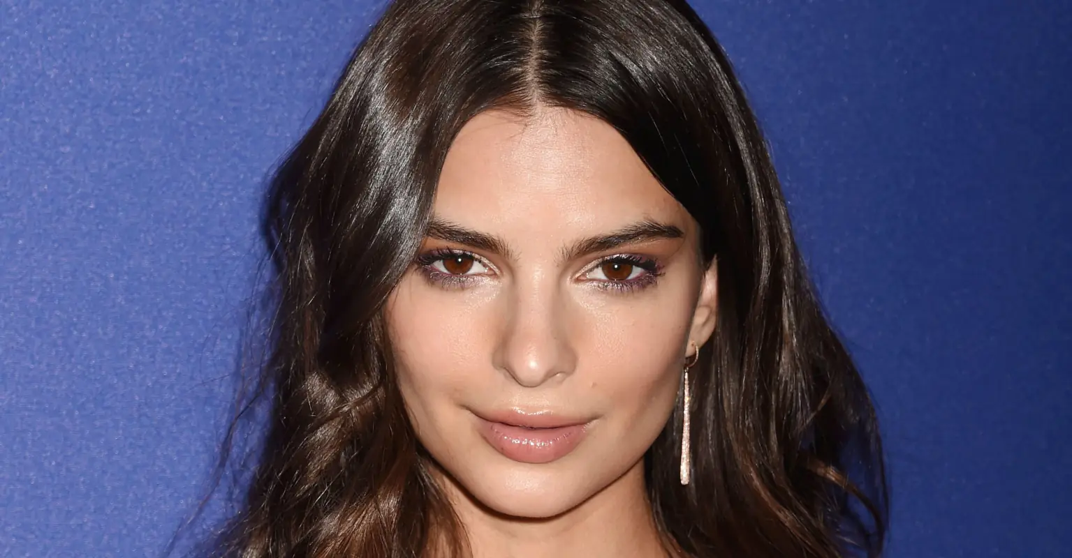 Twitter users defend Emily Ratajkowski after she's 'parent-shamed' by Piers Morgan