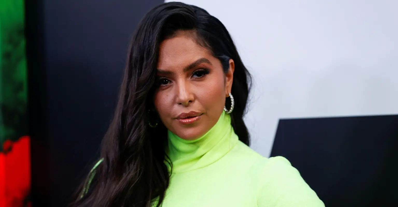 Kobe Bryant's wife Vanessa first heard of his death online after seeing 'RIP Kobe' notifications on her phone