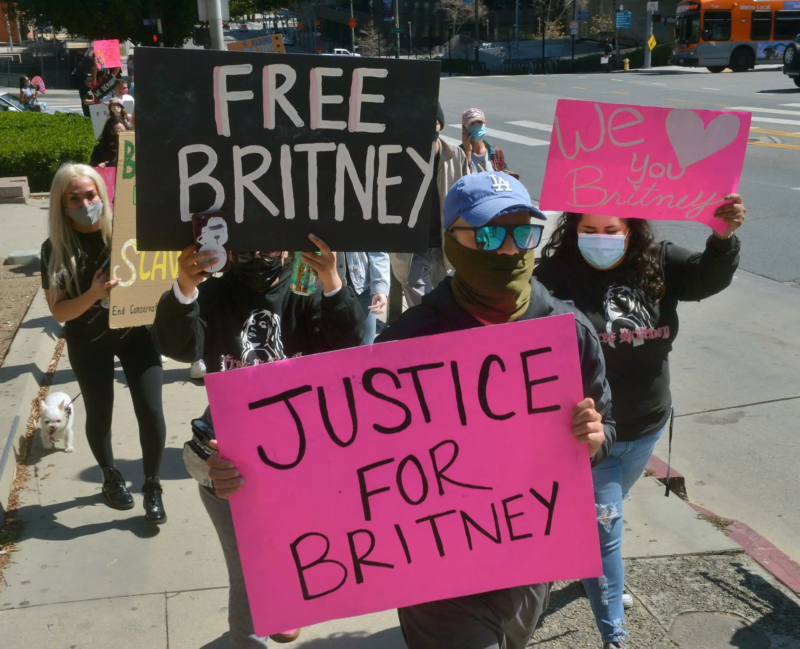britney fans campaign to end conservatorship