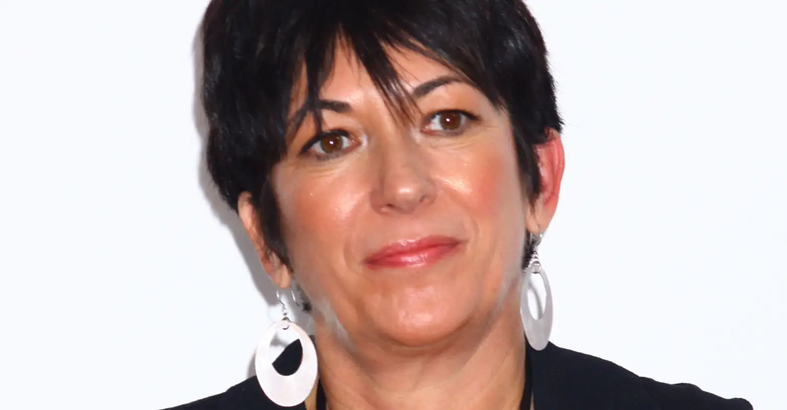 Ghislaine Maxwell’s brother says she won’t rat out or trade names for lighter sentence