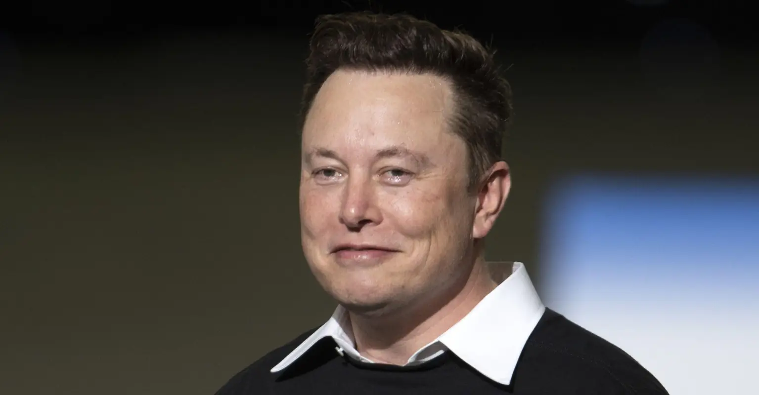 Elon Musk laughs at meme mocking Jeff Bezos space flight as feud between billionaires continues