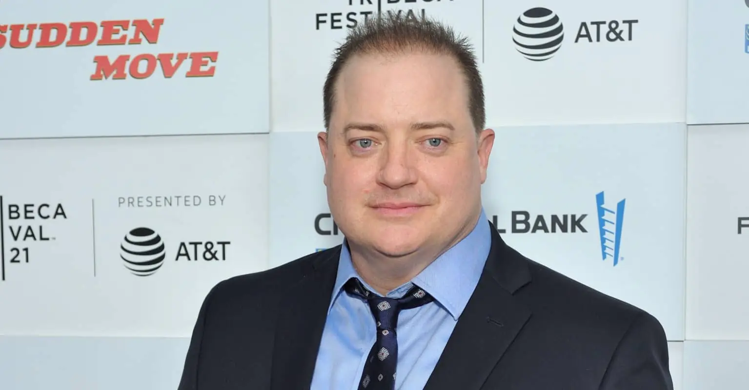 Brendan Fraser tears up over fan question: 'I didn't mean to make you cry, I'm sorry'