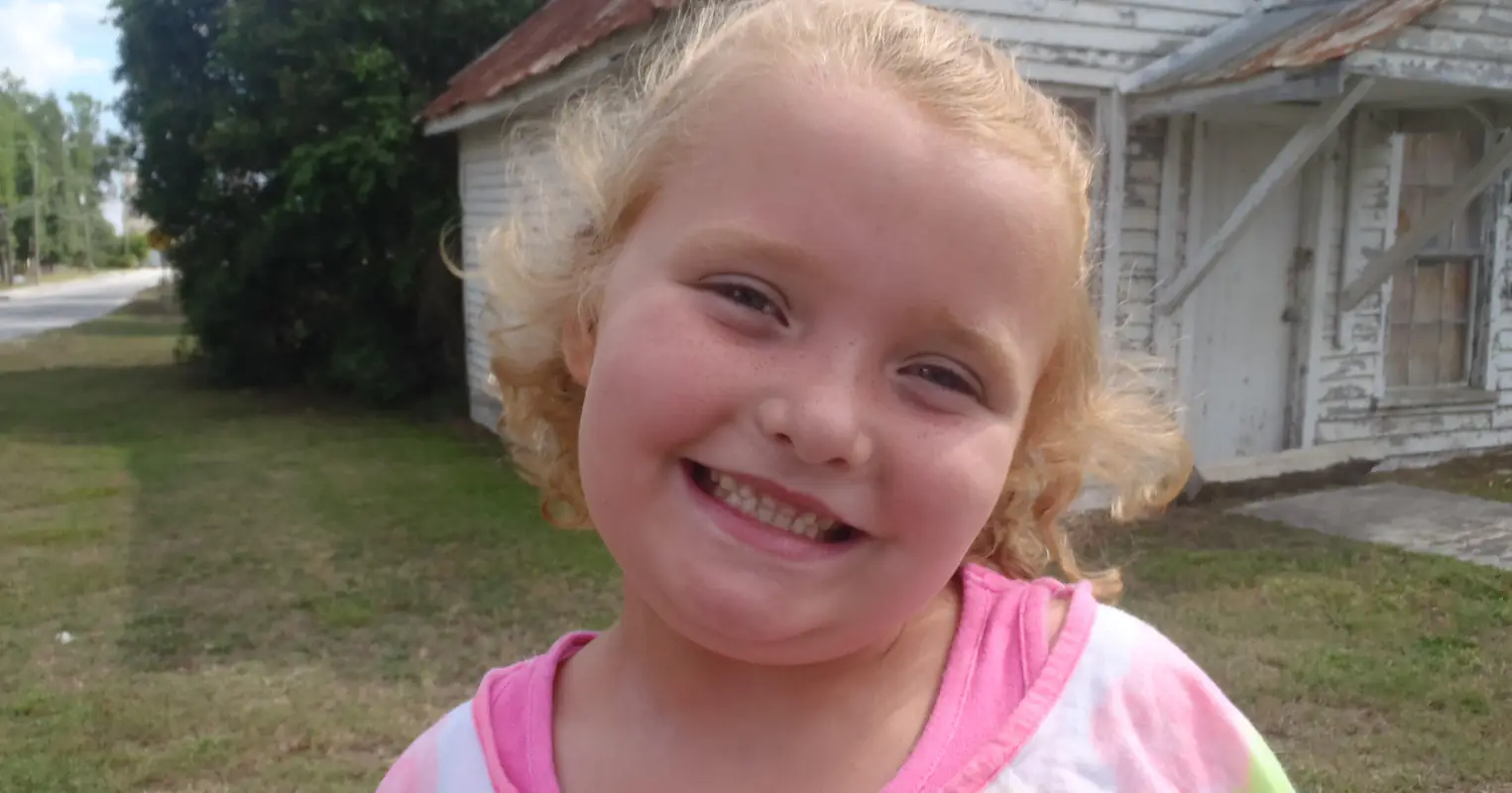'Honey Boo Boo' Alana Thompson stuns in brand new Teen Vogue shoot as she opens up about family life