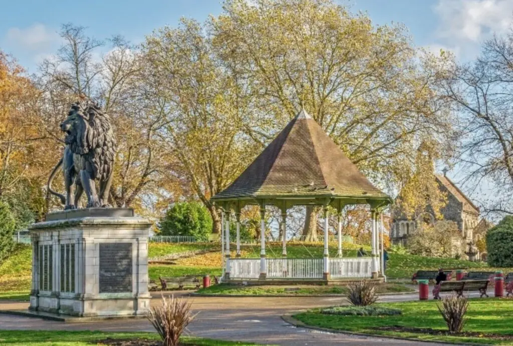 size-large wp-image-1263123764