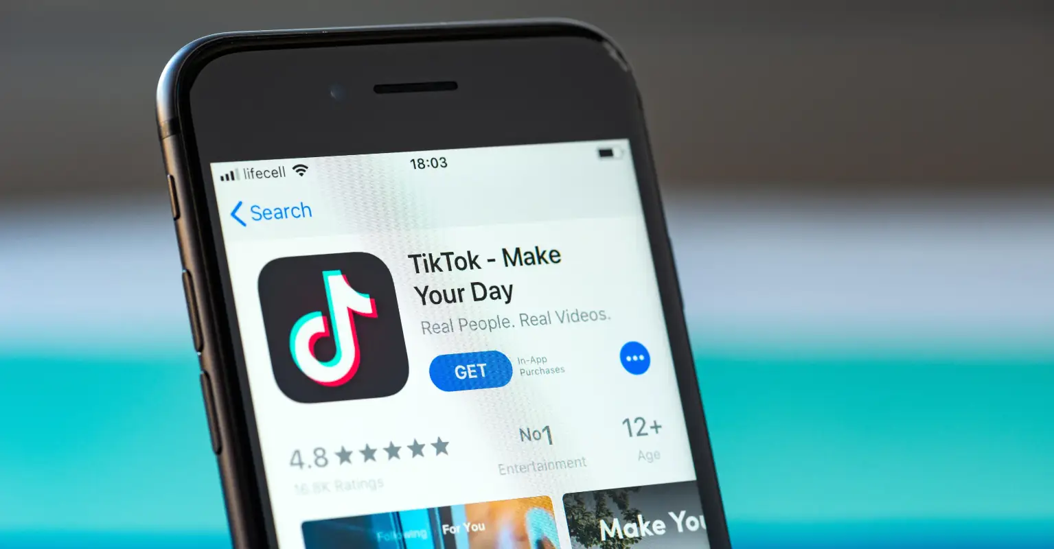 Man says TikTokers potentially saved his life after spotting cancer symptom