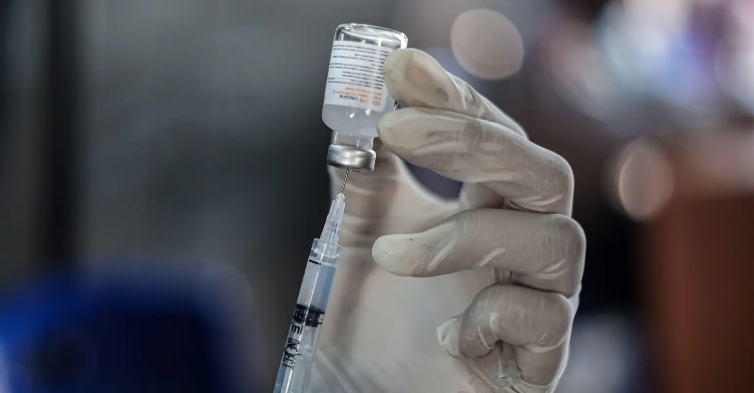 75 doctors stage mass walkout to protest rise of unvaccinated patients