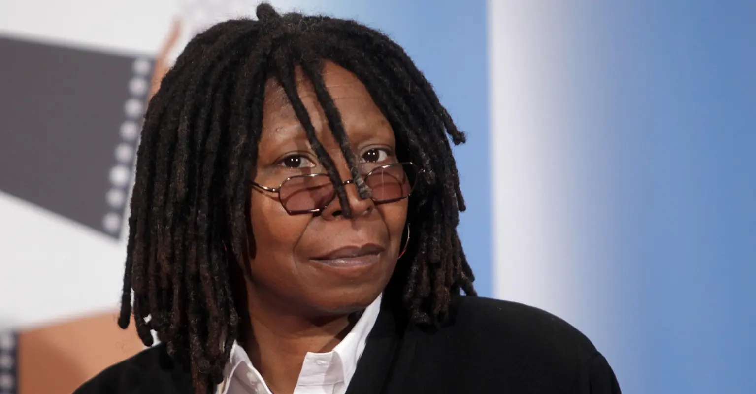 Bill Maher says Whoopi Goldberg 'should not be canceled' over recent Holocaust comments