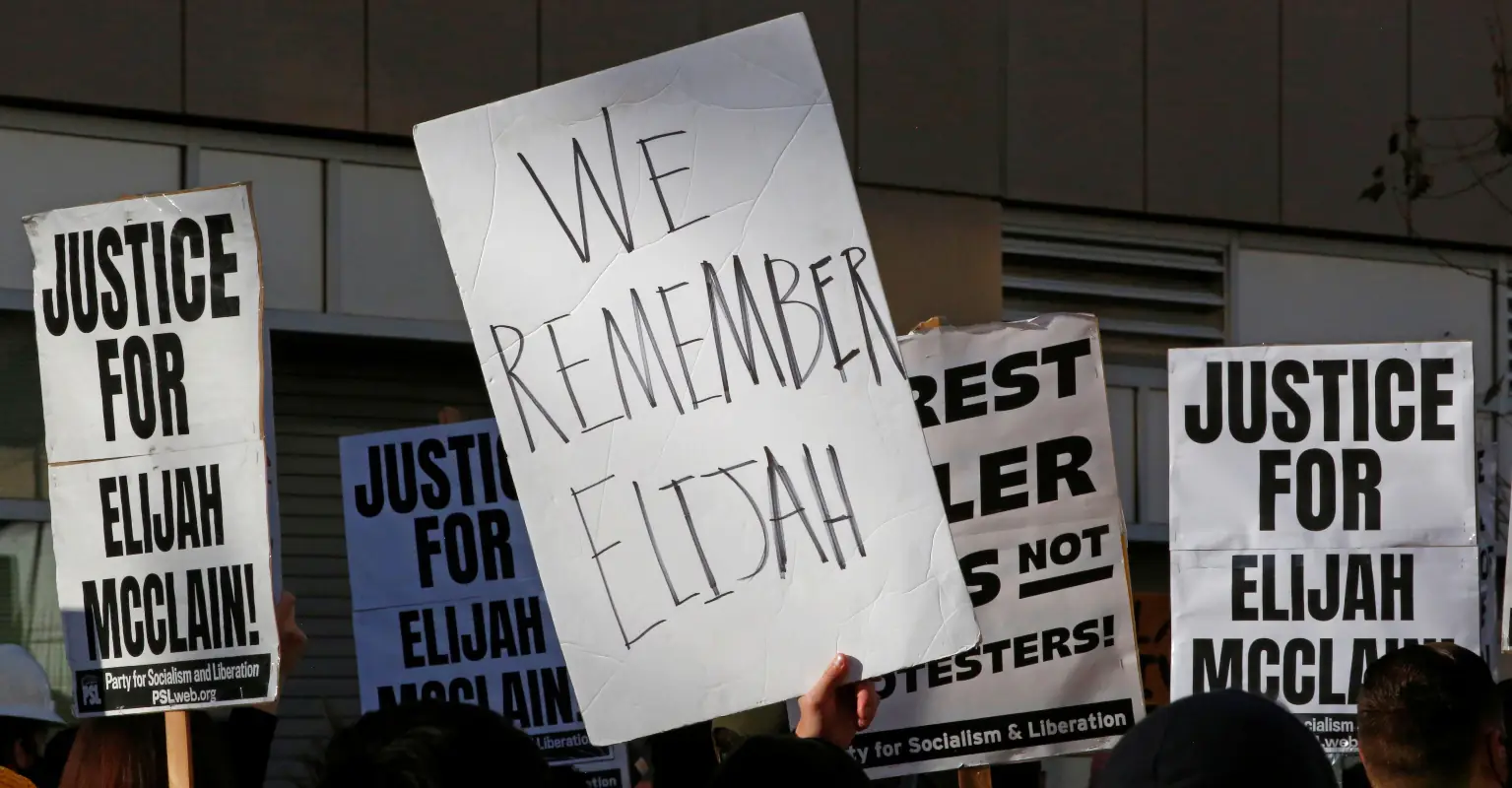 MSNBC anchor chokes up reading Elijah McClain's last words