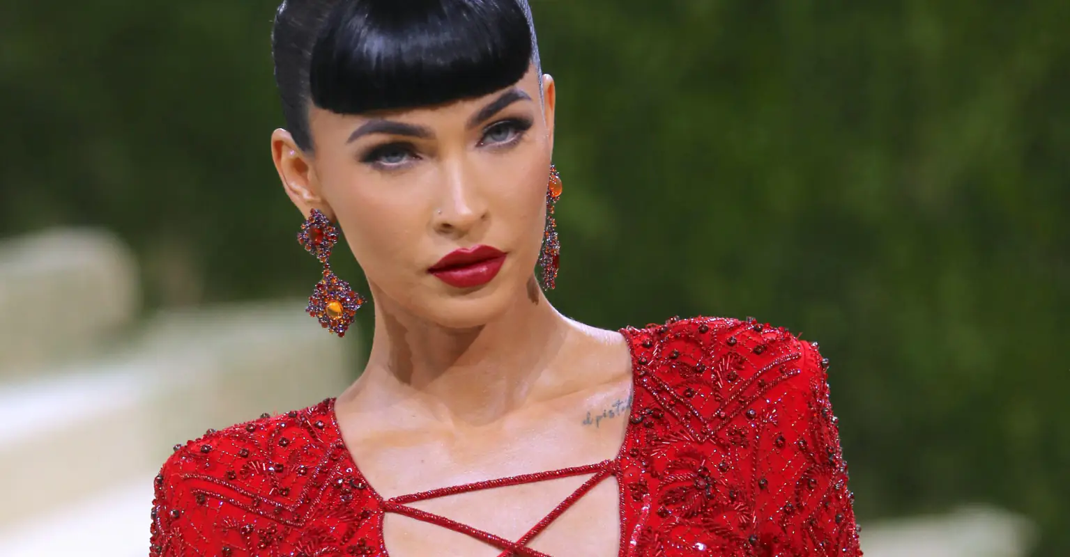 Megan Fox and Kourtney Kardashian promote Kim's SKIMS range and fans completely lose it