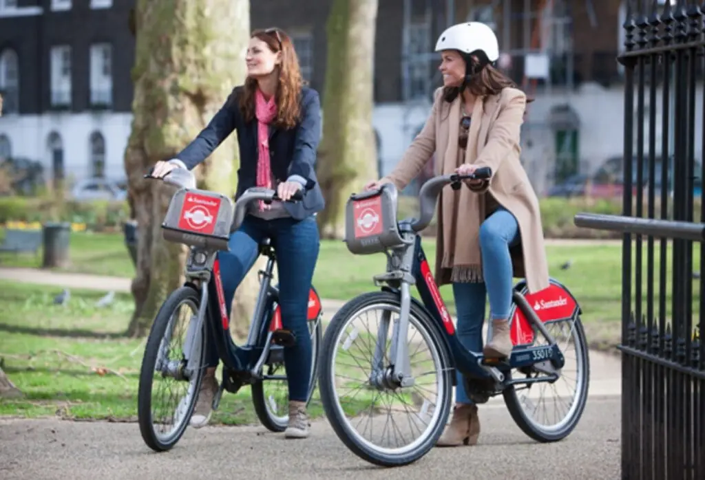 size-large wp-image-1263126604