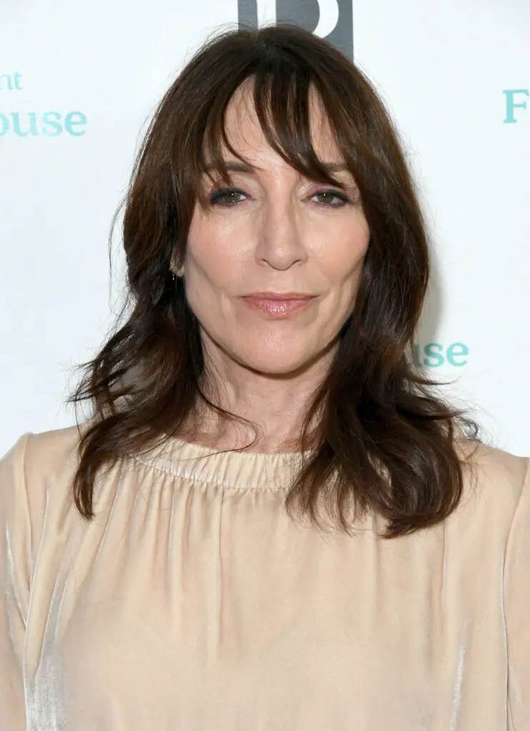 size-large wp-image-1263129849