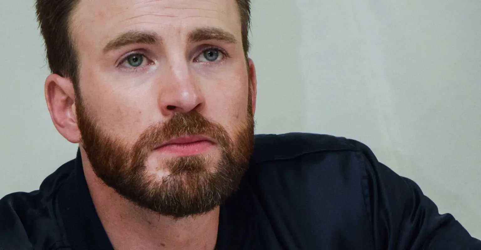 Fans rally to support Chris Evans after he candidly shares anxiety struggle