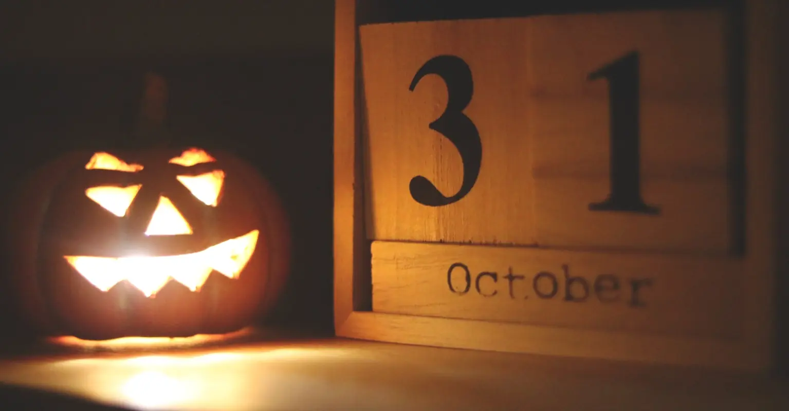 10 celebrities whose Halloween costumes were called out by fans and why