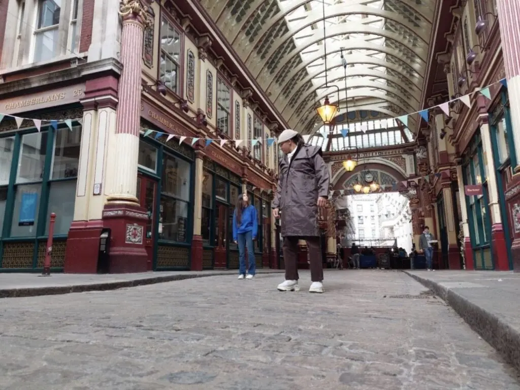 size-large wp-image-1263128234