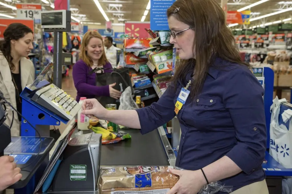 size-large wp-image-1263129844