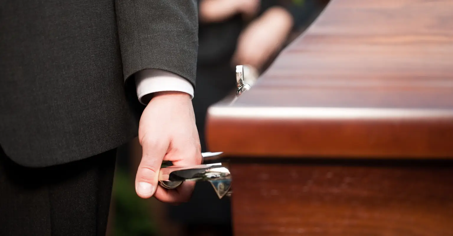 Influencer slammed after taking 'disrespectful' photos in front of her father's open casket
