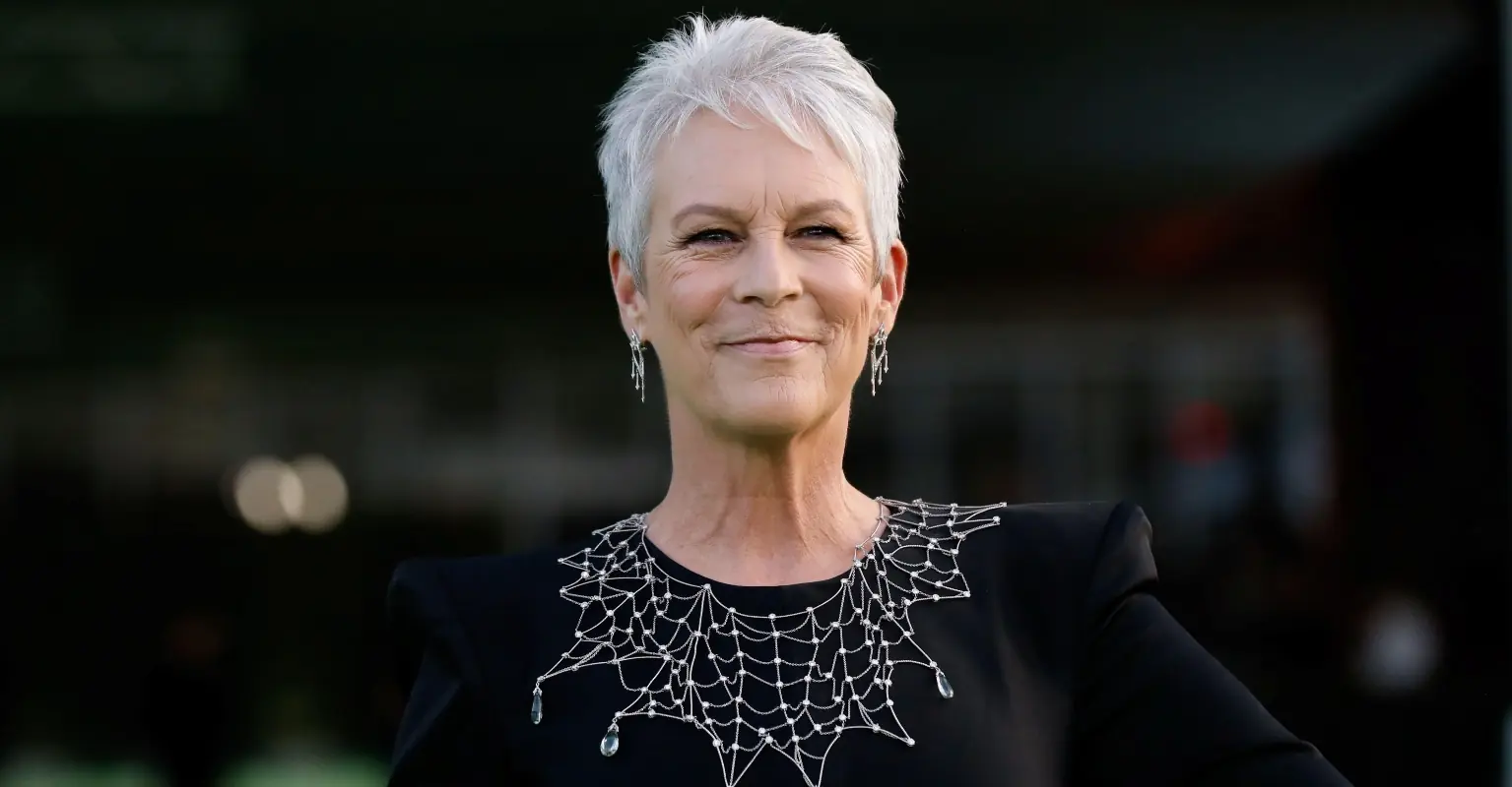 Jamie Lee Curtis says her topless scene in 'Trading Places' made her feel 'embarrassed'