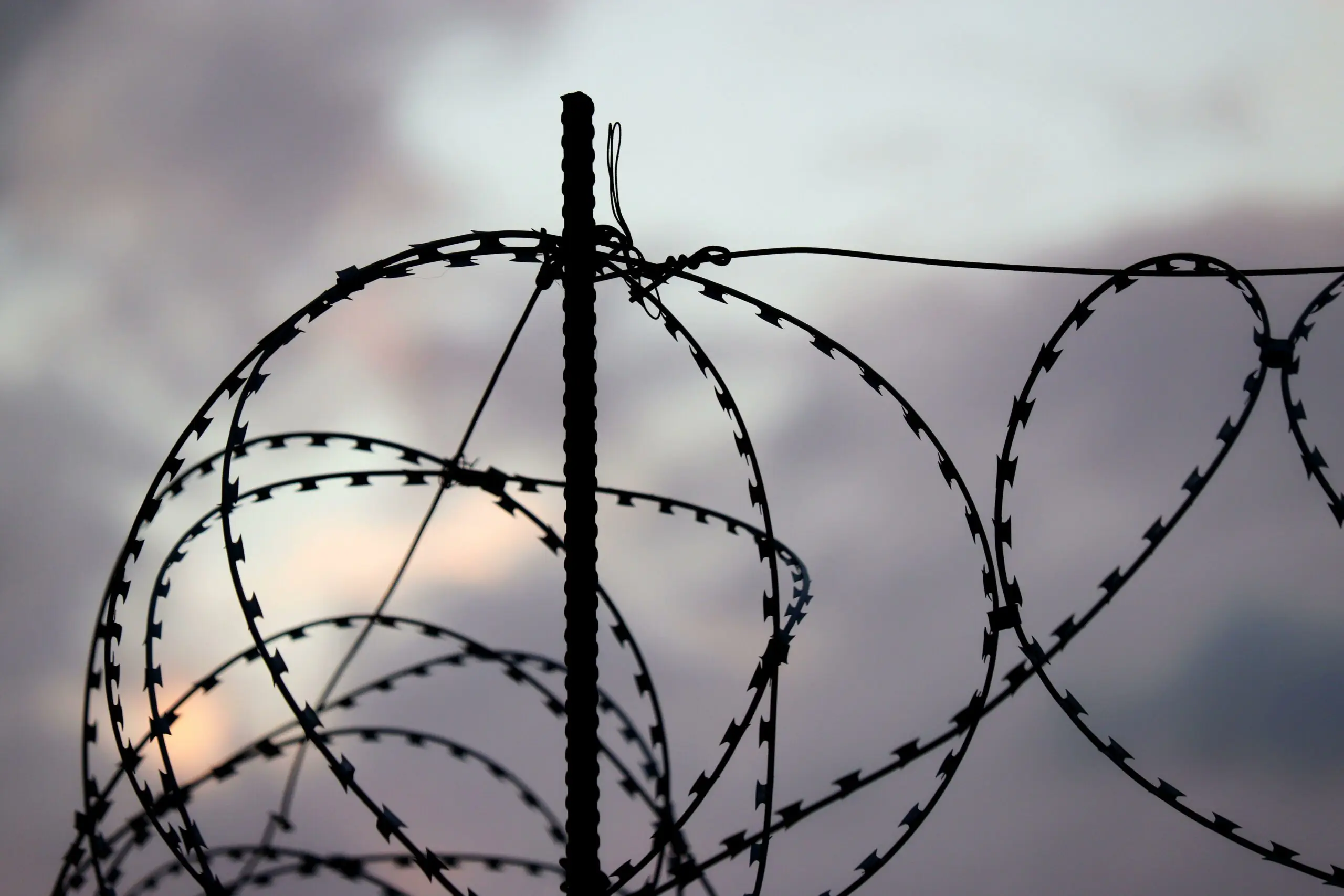 Woman charged with murder after allegedly slipping inmate meth through kiss