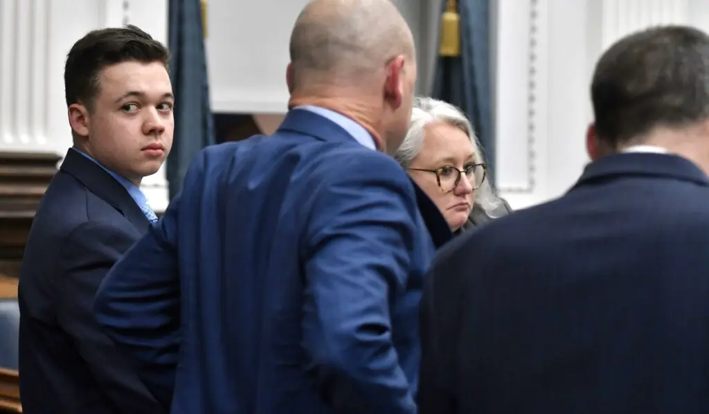 size-large wp-image-1263135241