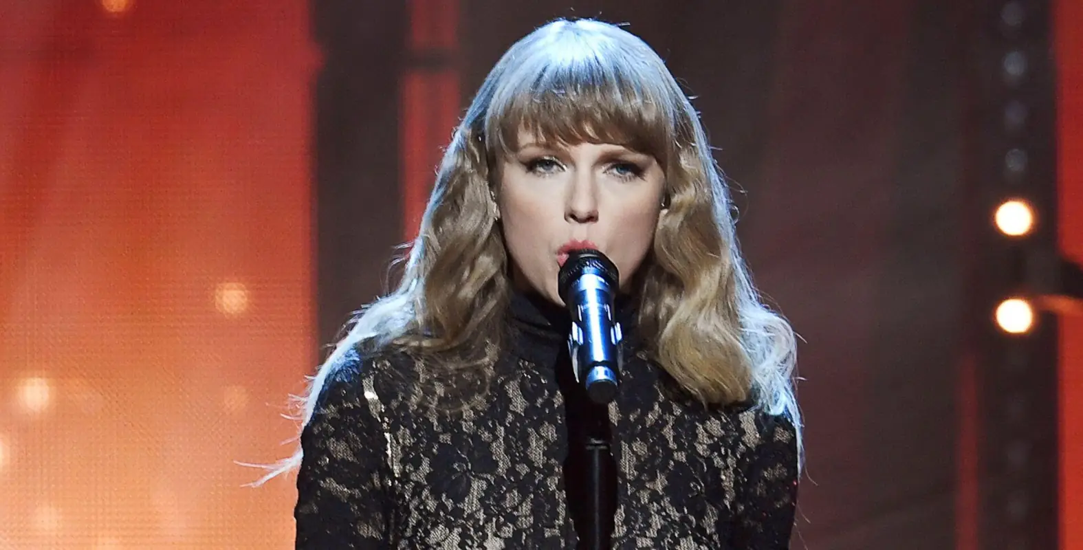 A timeline of Taylor Swift and Jake Gyllenhaal's relationship after star releases explosive version of 'All Too Well'