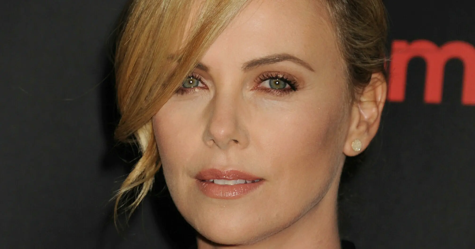 Megyn Kelly challenges Charlize Theron to come 'f*** her up' following star's support of drag queens