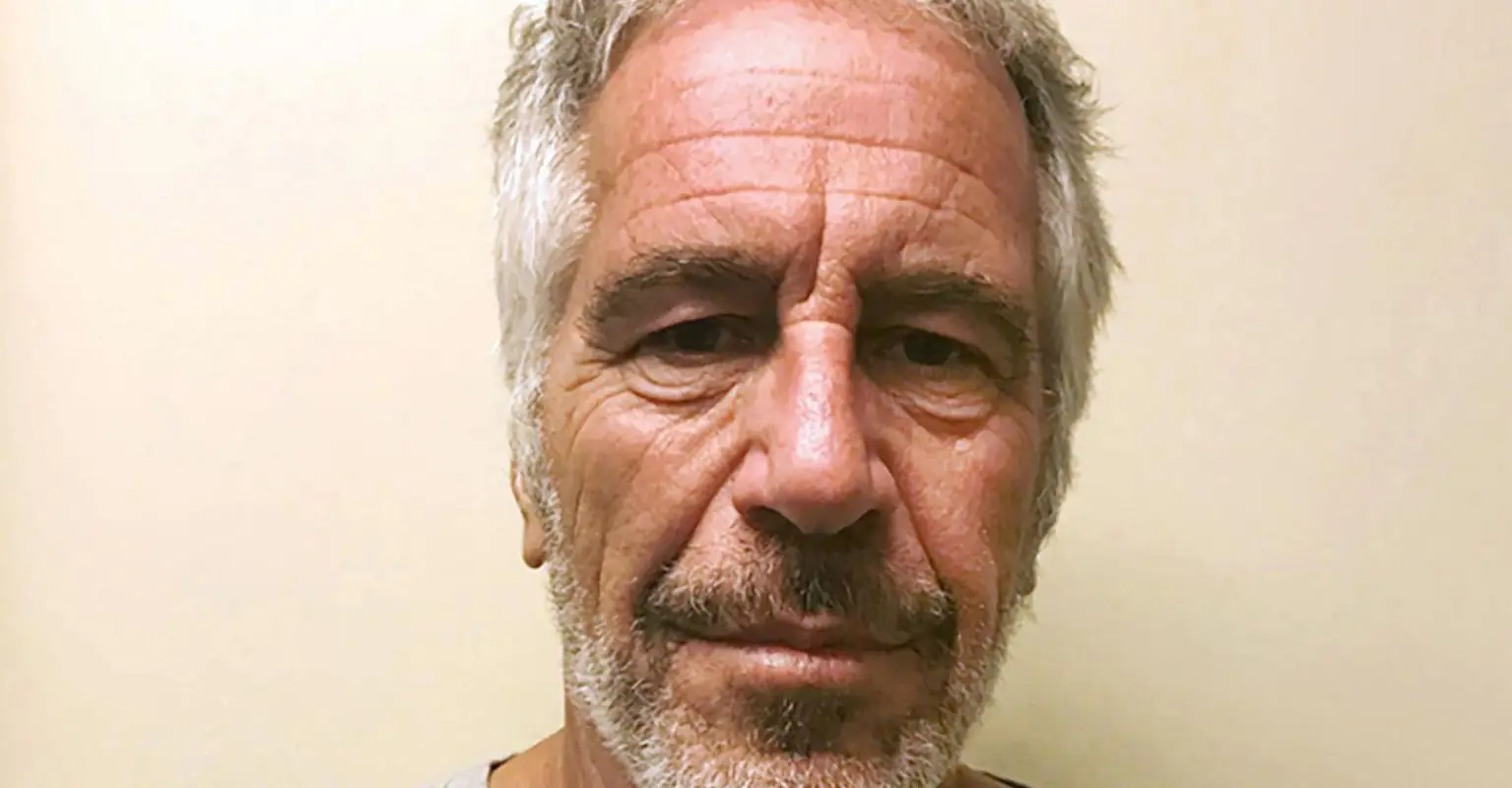 Ghislaine Maxwell believes Jeffrey Epstein was murdered in prison, brother says