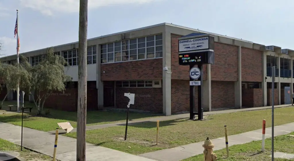 size-large wp-image-1263133871