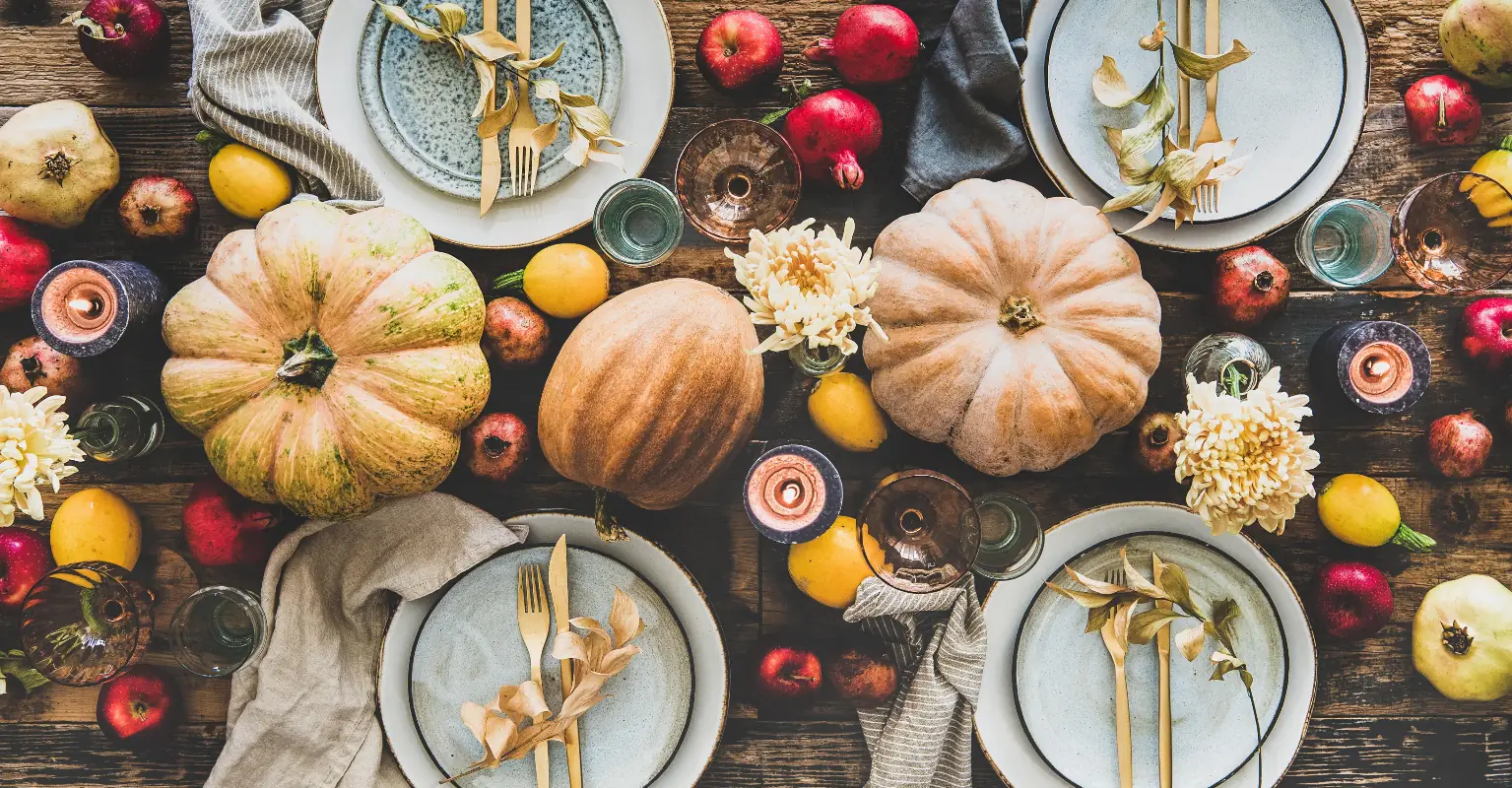 Grandma and stranger celebrate sixth Thanksgiving together: '6 years strong'