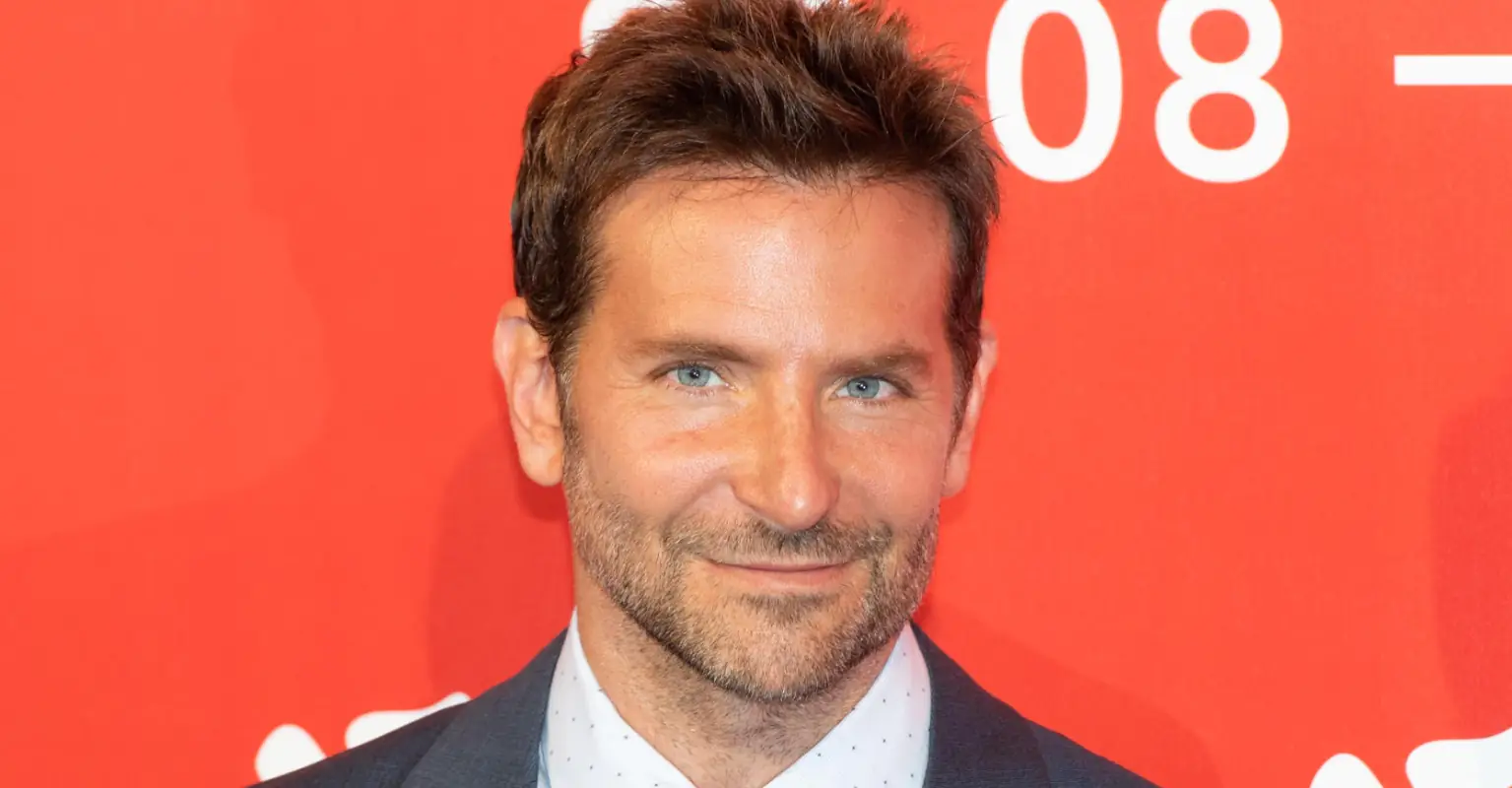 Bradley Cooper recalls being held up at knifepoint while picking up his daughter from school