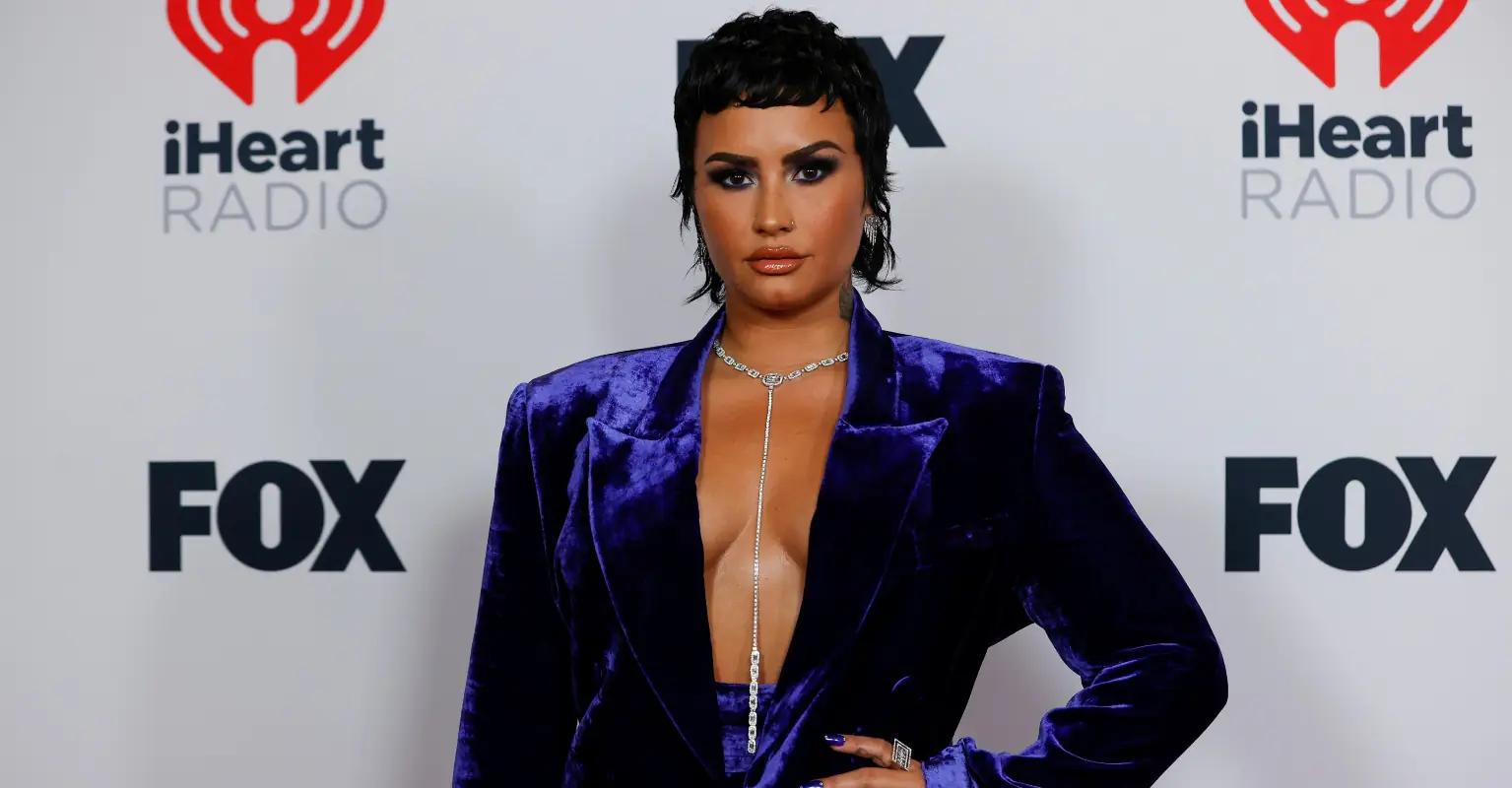 Demi Lovato says they would 'absolutely' date an extraterrestrial