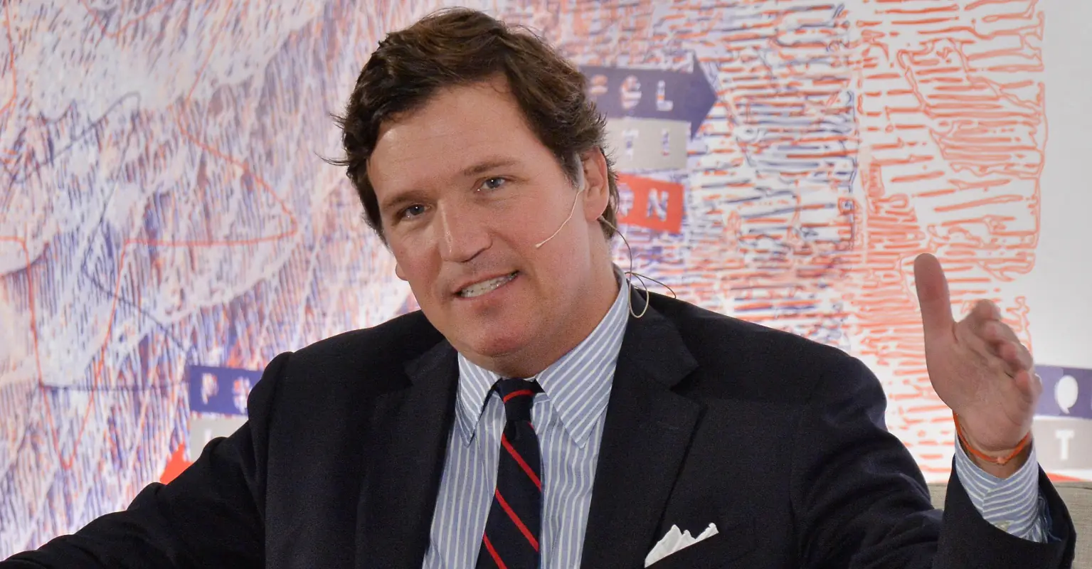 Tucker Carlson praises jury for 'moral courage' of 'not guilty' Rittenhouse verdict