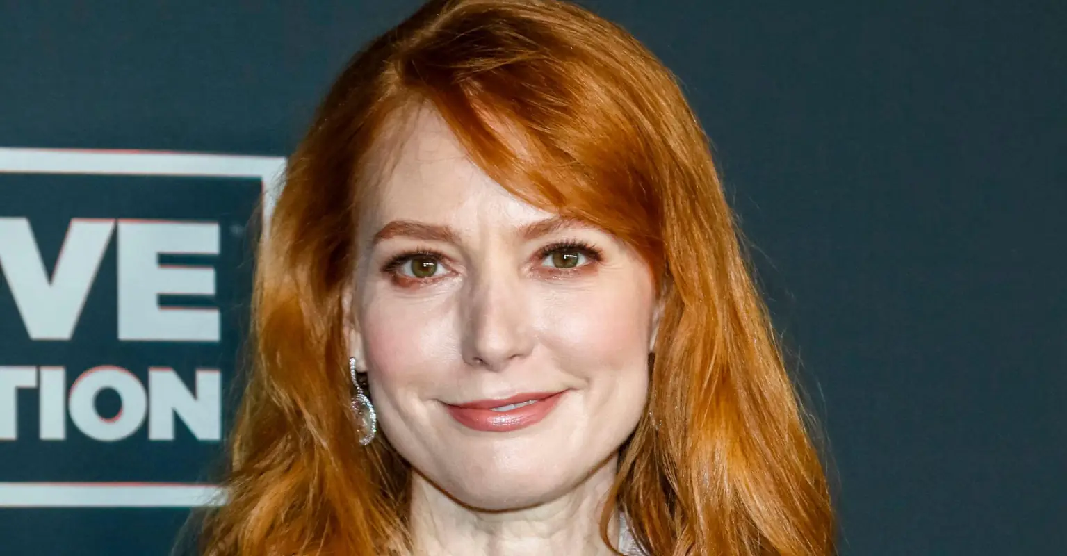 Actor Alicia Witt's parents both found dead during welfare check: 'Surreal loss'