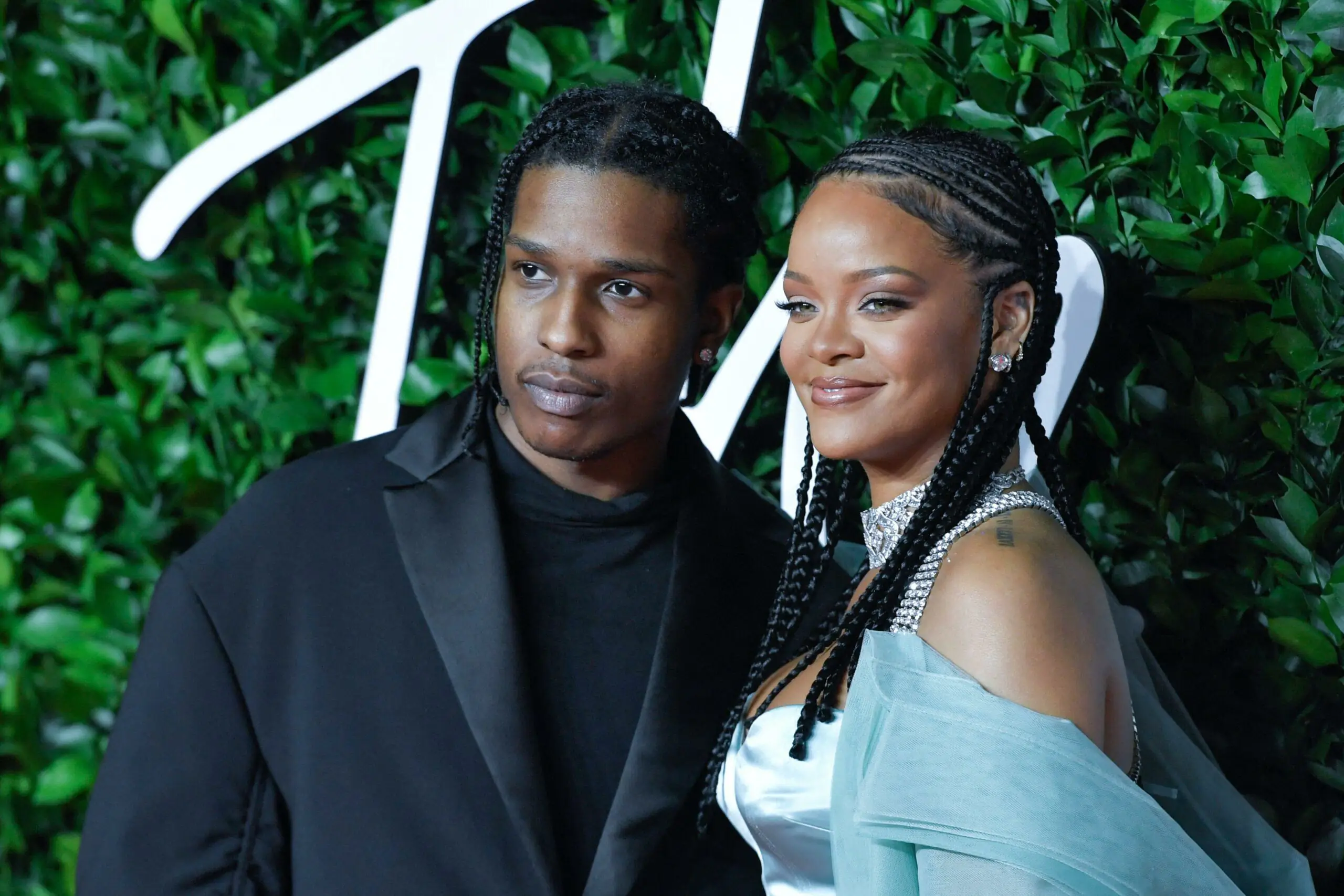 People cannot stop joking about the location of Rihanna's latest baby bump photo