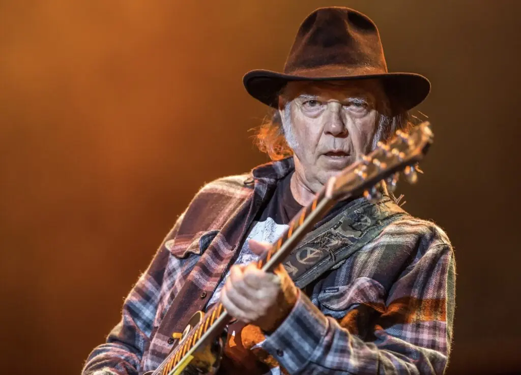 size-large wp-image-1263142841