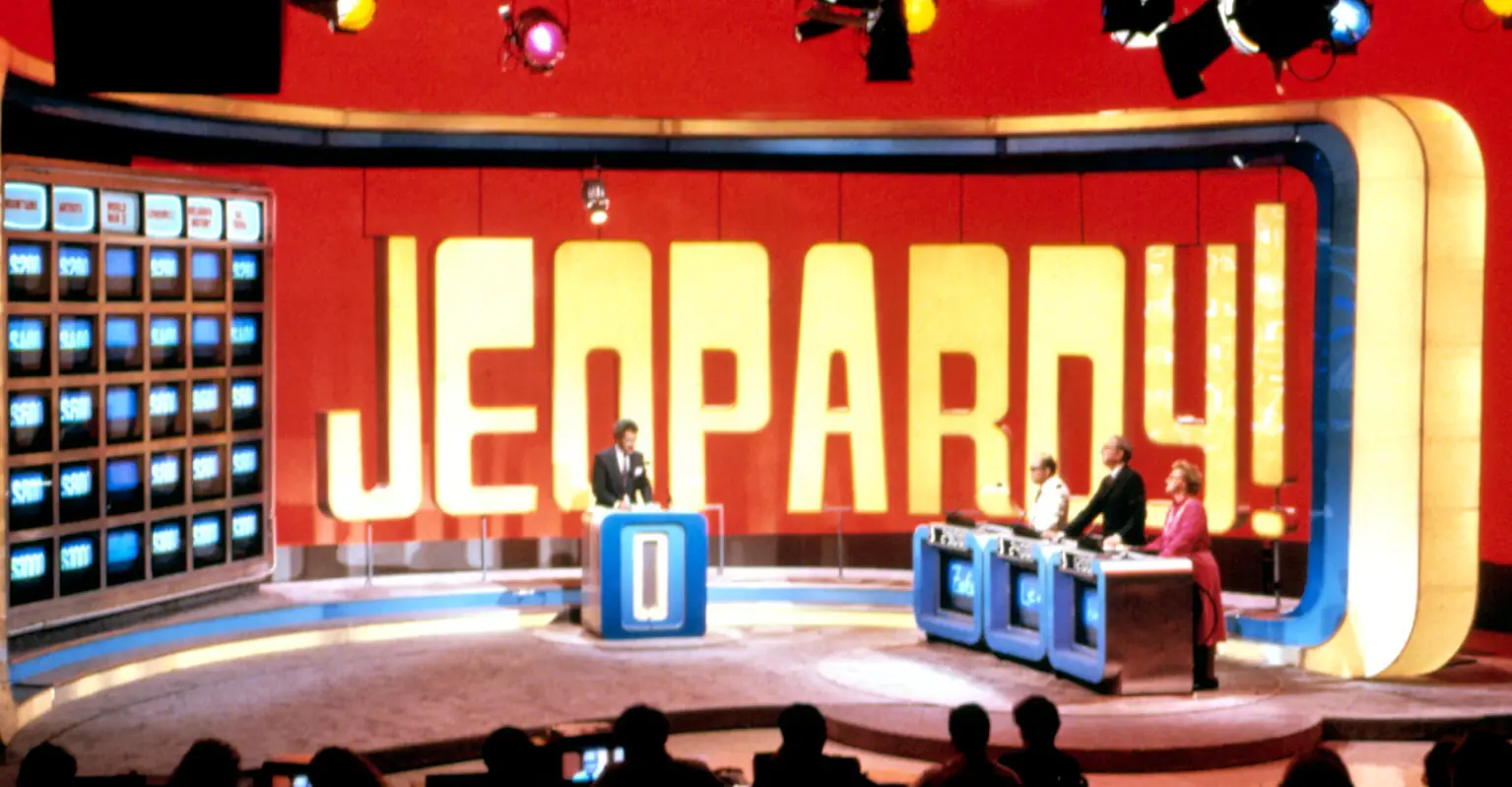 'Jeopardy!' winner Amy Schneider announces her engagement to girlfriend
