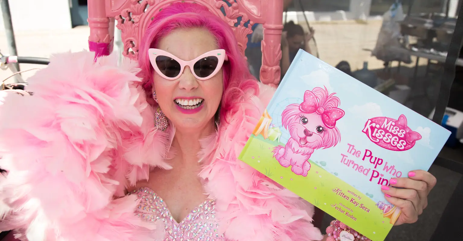 Woman marries the color pink in historic Las Vegas wedding