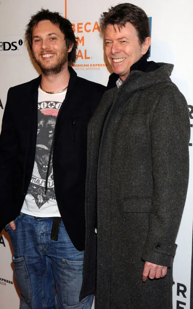 size-large wp-image-1263146403