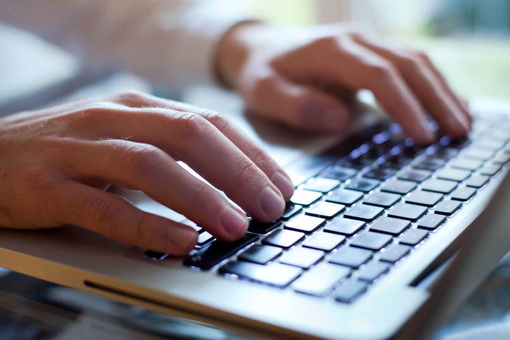 size-large wp-image-1263143873