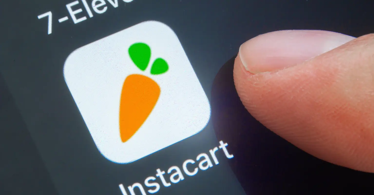 Instacart driver sparks debate after accidentally accepting an order with no tip