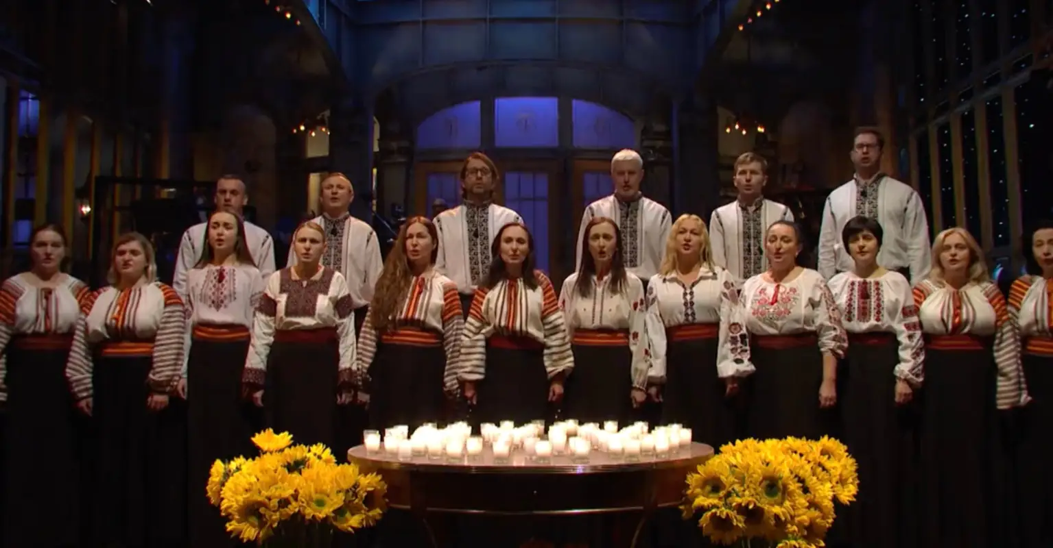 Saturday Night Live ditches cold open for emotional tribute to Ukraine